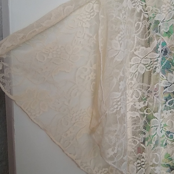 Maurice's split shoulder bat wing top - Picture 3 of 5